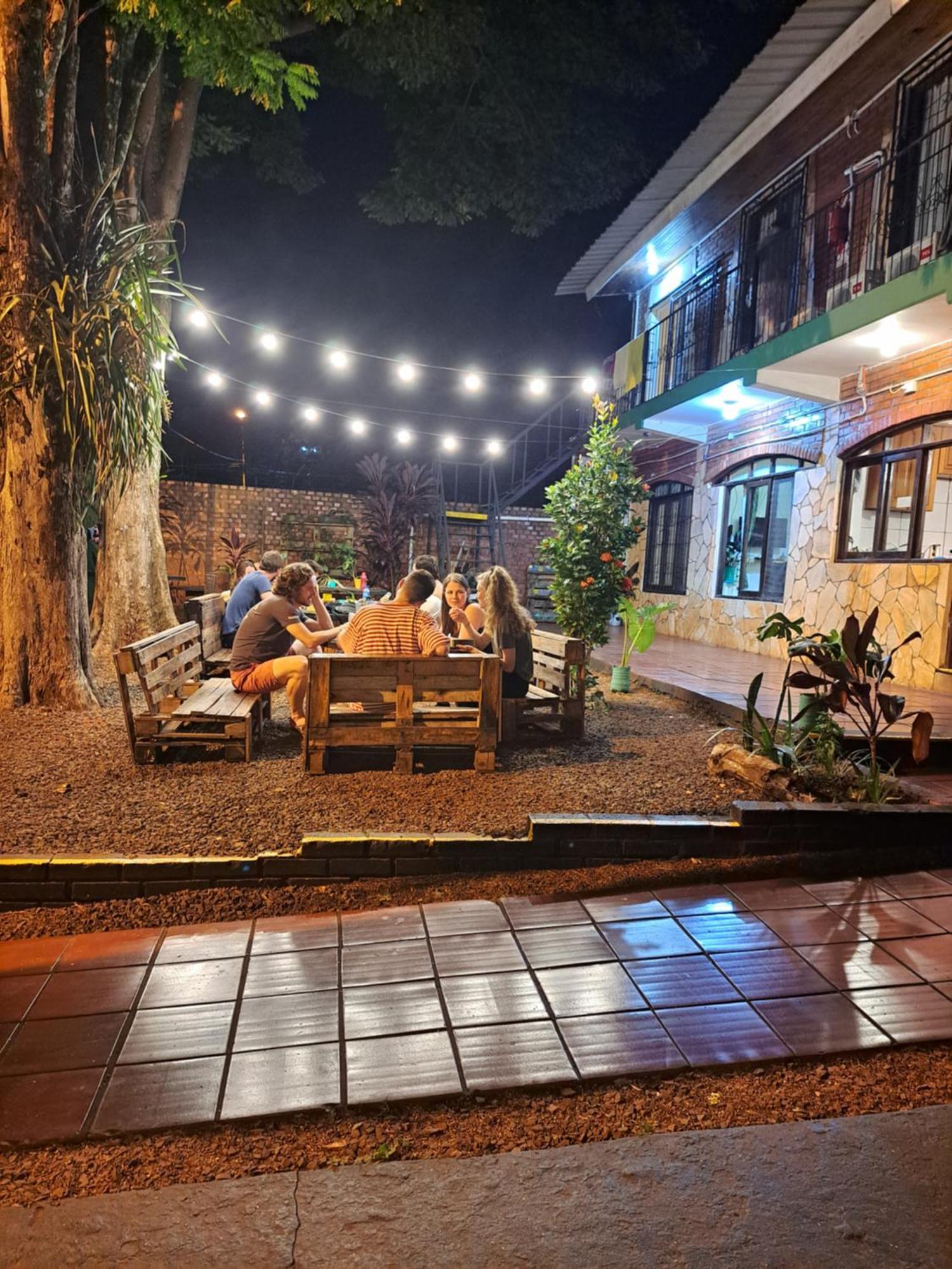 Benteveo Hostel Iguazu Puerto Iguazu Luaran gambar